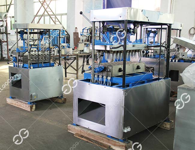 Semi Automatic Cone Machine