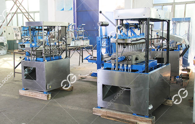 Semi Automatic Ice Cream Cone Making Machine
